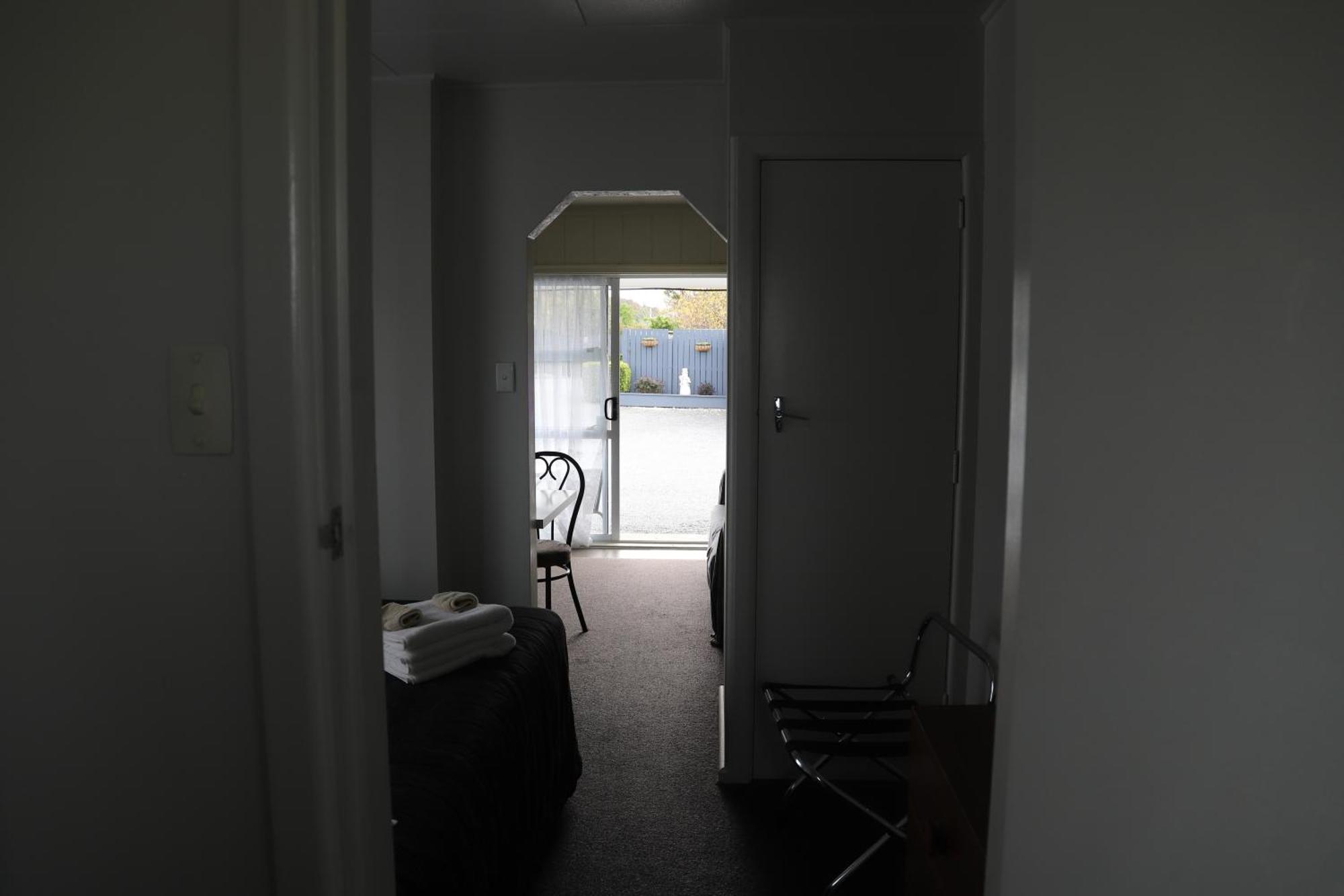 קאיקורה Sierra Beachfront Motel מראה חיצוני תמונה